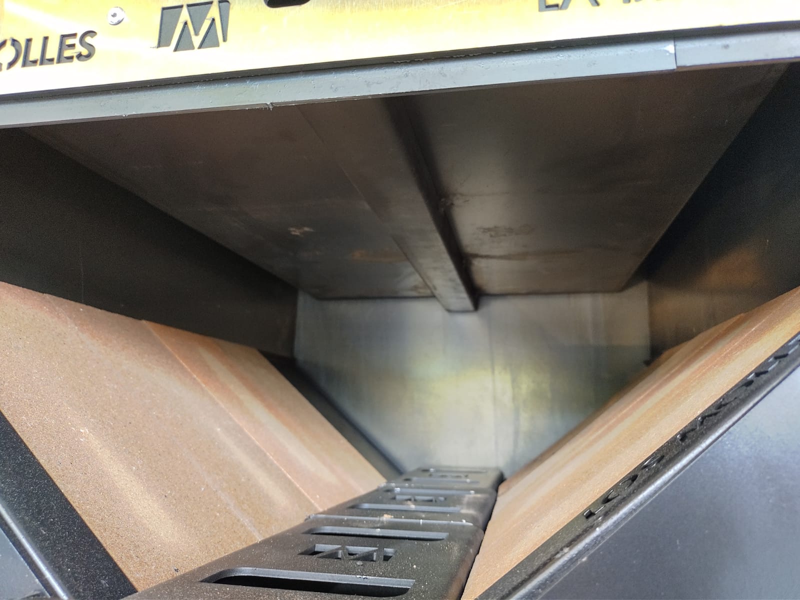 Horno "La BESTIA" Grande de Mesada - Image 13